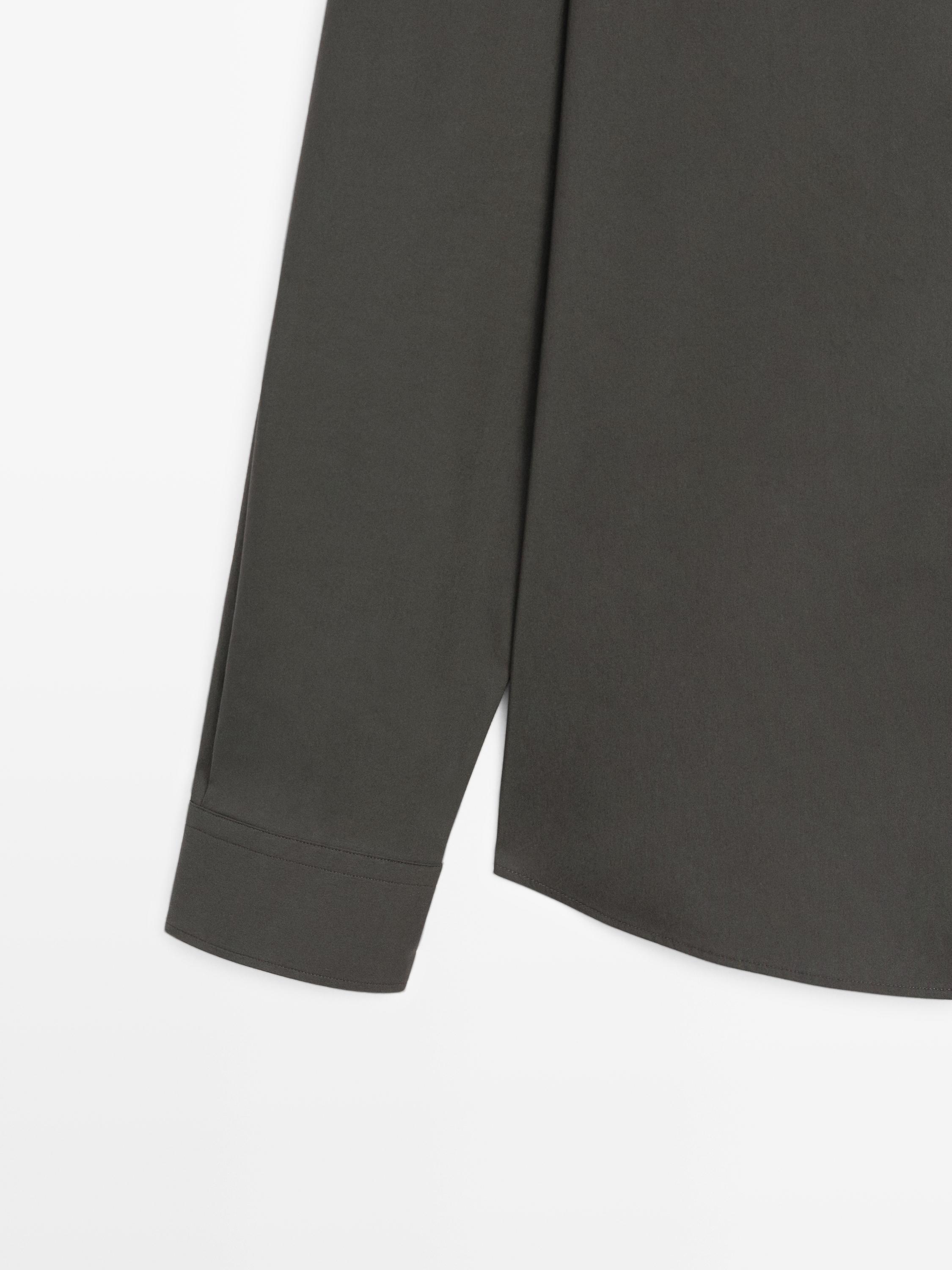 Slim fit stretch shirt